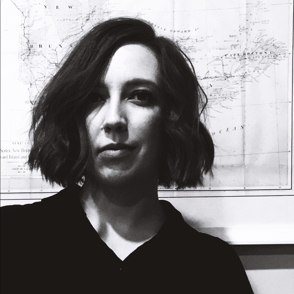 Meet your Posher, Breanna - Picture 1 of 1